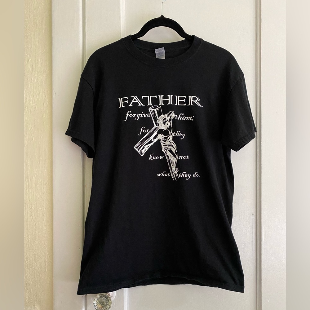 Bender Designs t-shirt